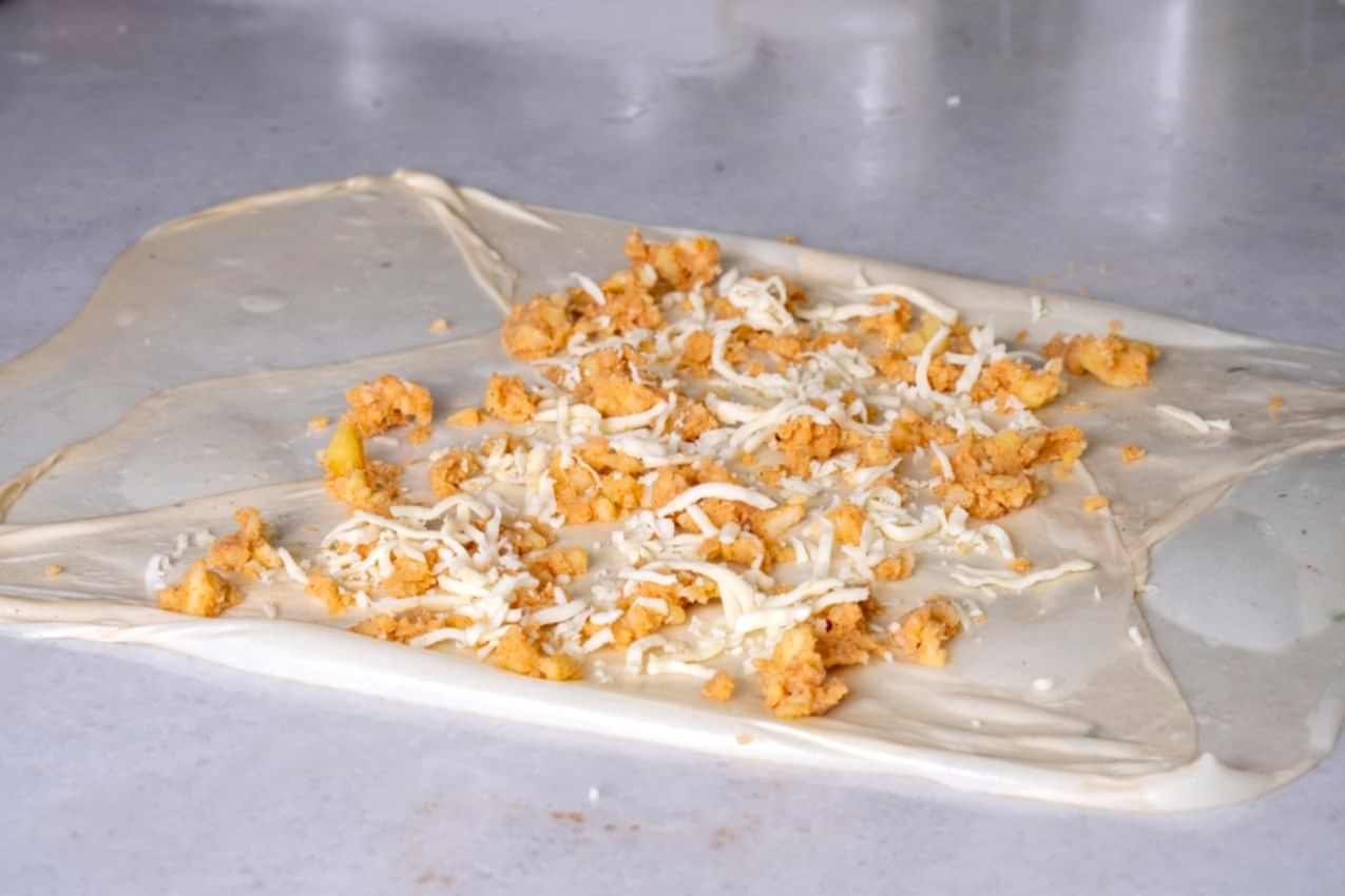 Patatesli Kaşarlı Antalya Fıtır Börek